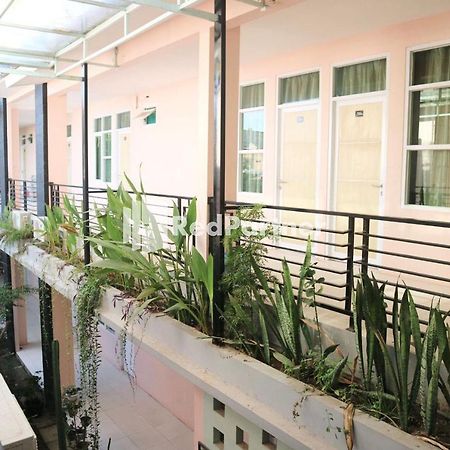 Wisma Suci Syariah Polewali Mandar RedPartner Matakali Bagian luar foto