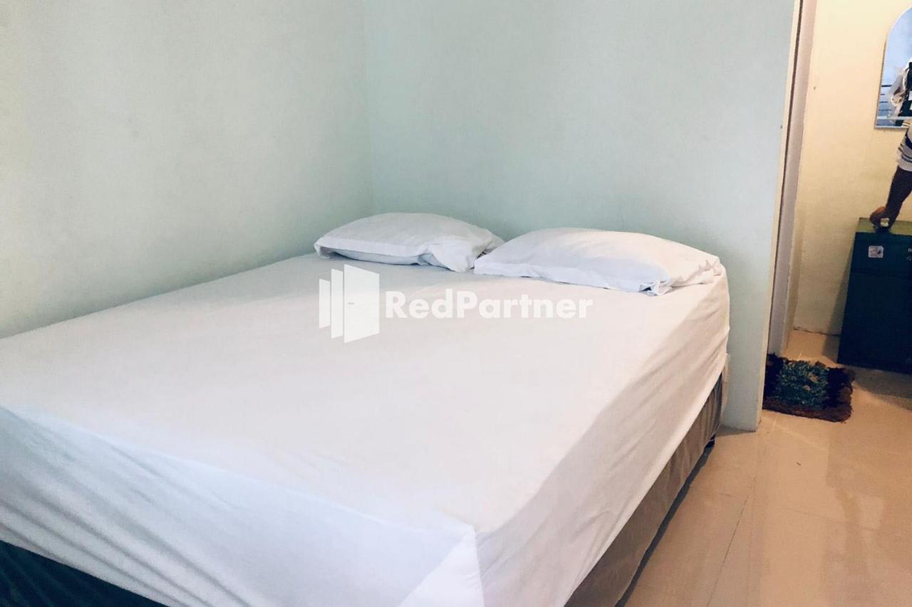 Wisma Suci Syariah Polewali Mandar RedPartner Matakali Bagian luar foto